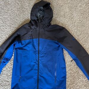 Men’s Mammut Goretex rain jacket